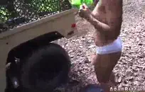 زوجي السابق هنا. لذلك أنا مارس الجنس معها.