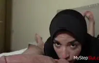 بوف الشباب صغيرتي في سن المراهقة مارس الجنس من الصعب من قبل ديك ضخمة.