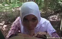 فتاة في سن المراهقة يلعب معها ضيق كس الرطب بالنسبة لك.