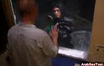 الاستمناء والأنين مع تقطر نائب الرئيس من ديك بلدي.