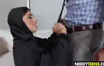 الزوجة تحب ركوب قضيبي السمين.