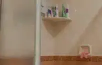 مثير فتاة سوداء مص ديك أثناء اللعب مع صاحب الديك.